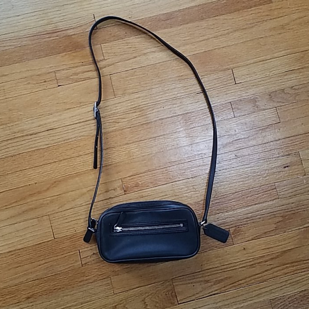 Black Coach Crossbody Purse leather clutch